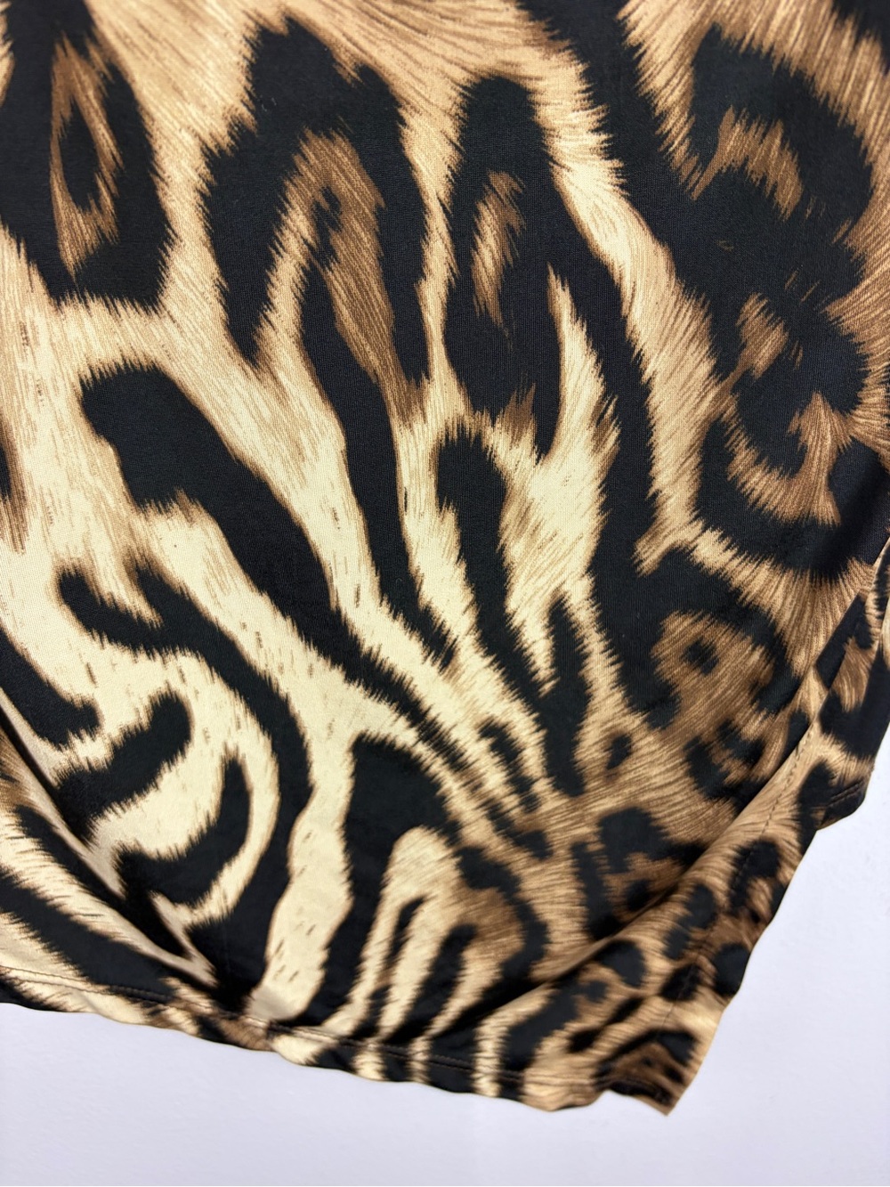 Melanie Lyne Size 12 Leopard Zebra Animal Print Asymmetrical Tunic Top - Picture 10 of 14